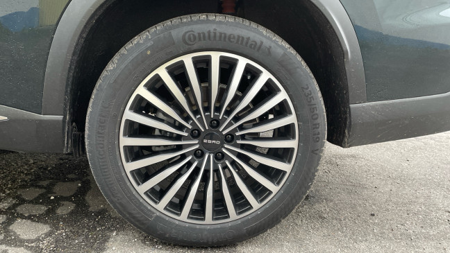 EBRO S800 PHEV
