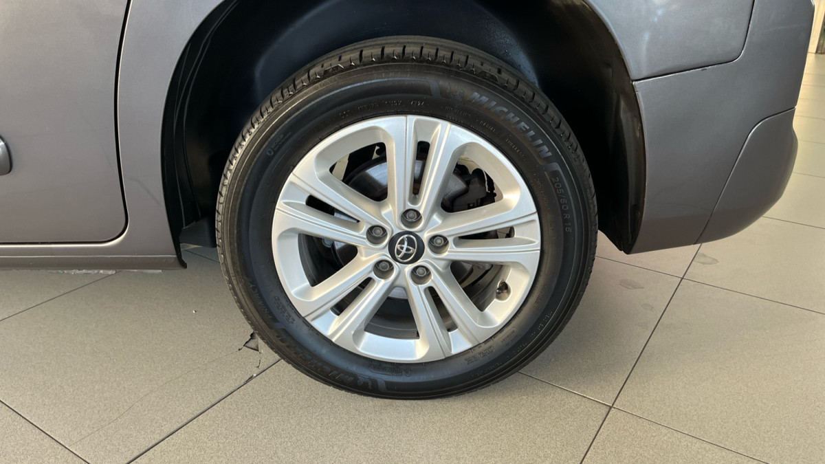 TOYOTA PROACE CITY VERSO