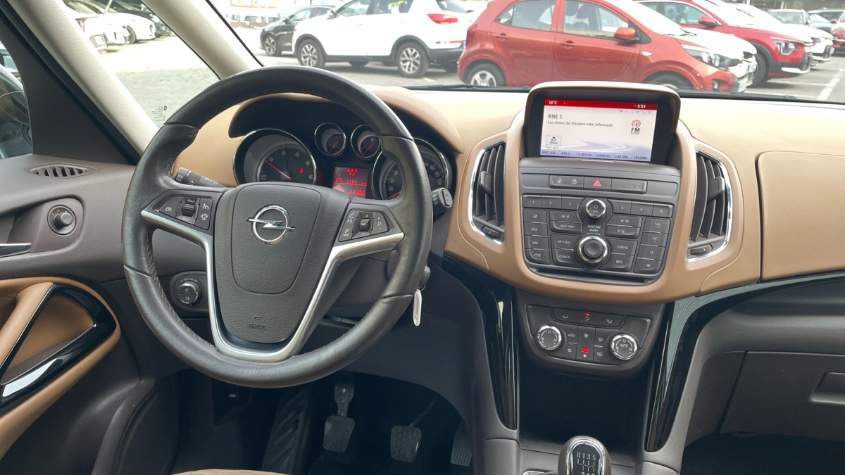 OPEL ZAFIRA TOURER