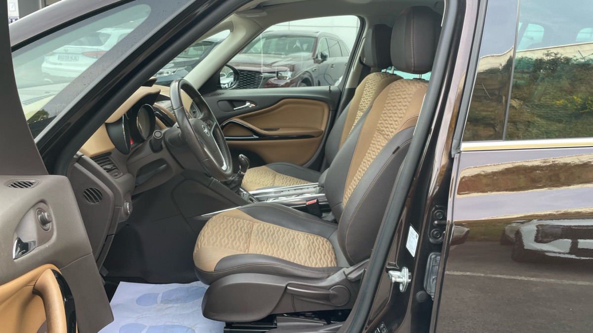 OPEL ZAFIRA TOURER