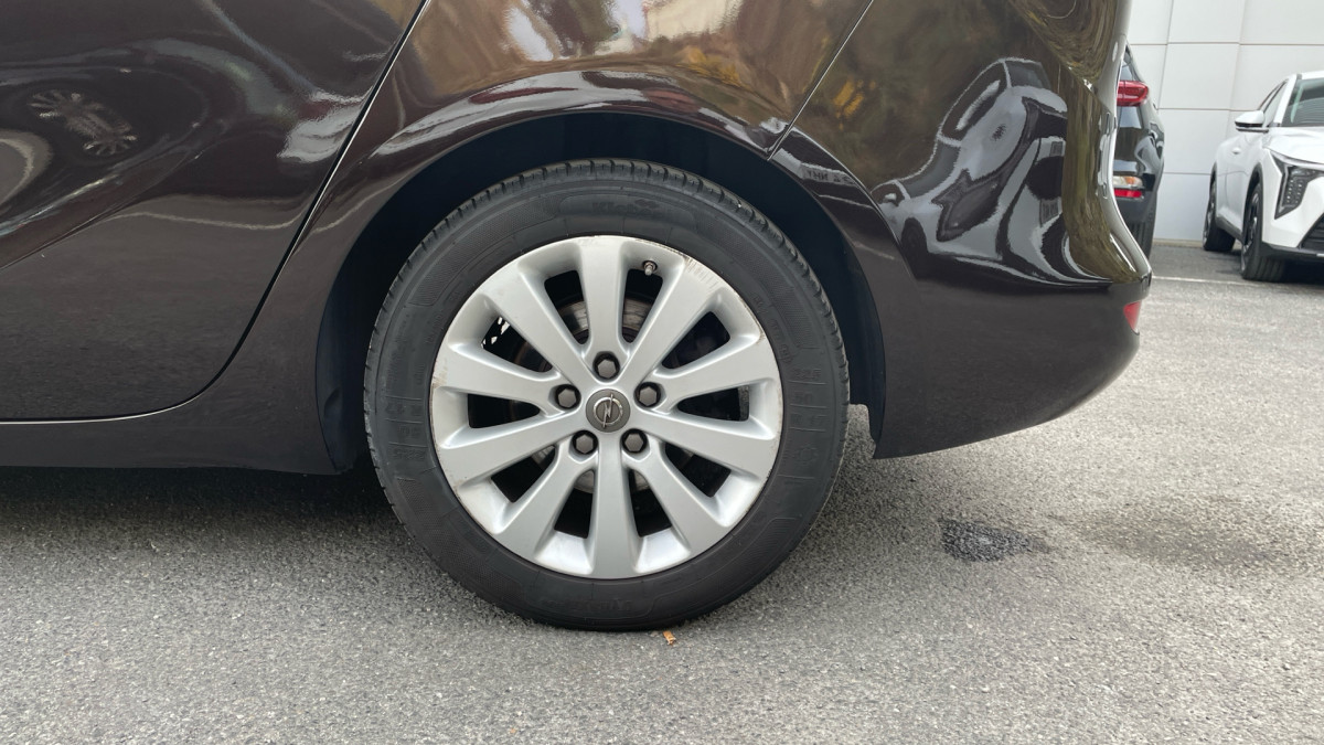OPEL ZAFIRA TOURER