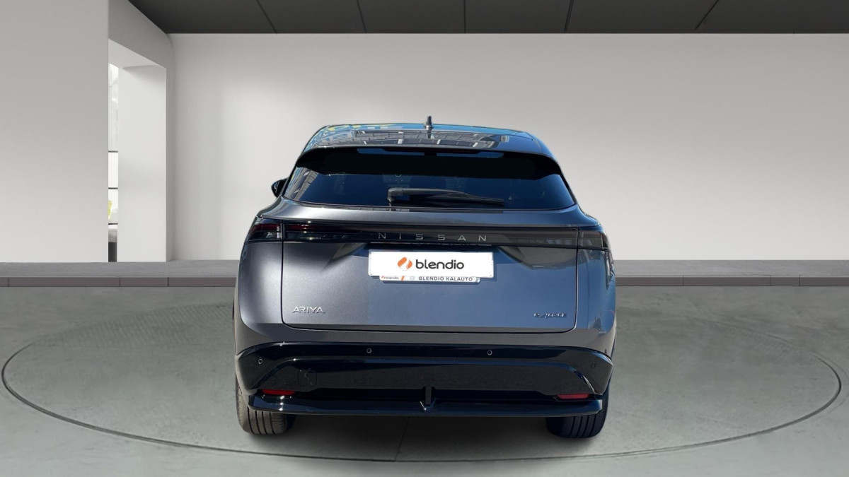 NISSAN ARIYA