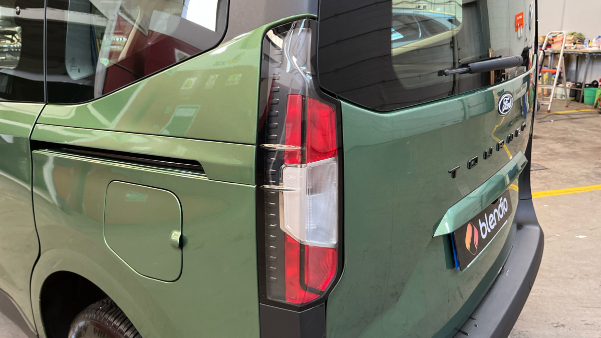 FORD TOURNEO COURIER