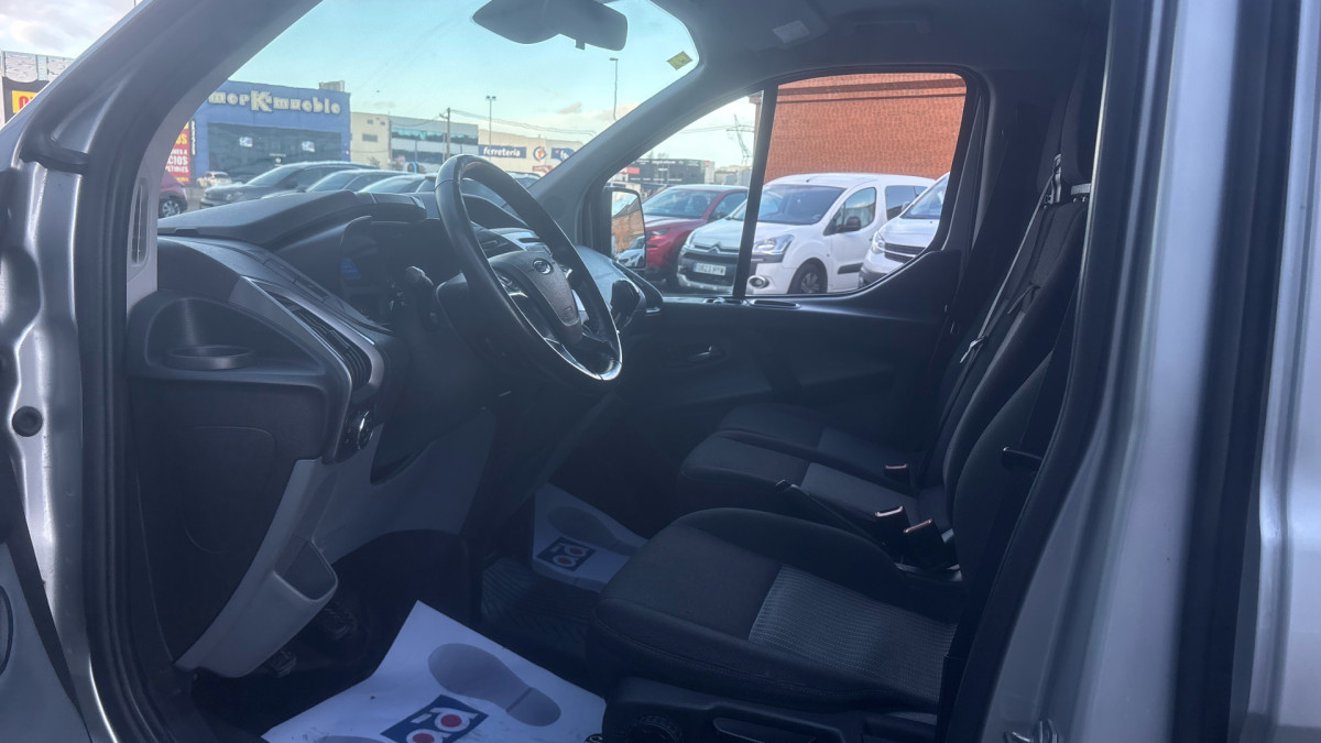 FORD TRANSIT CUSTOM