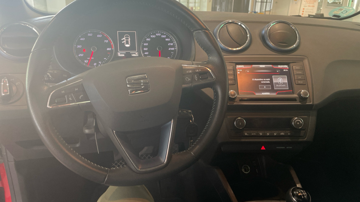 SEAT IBIZA