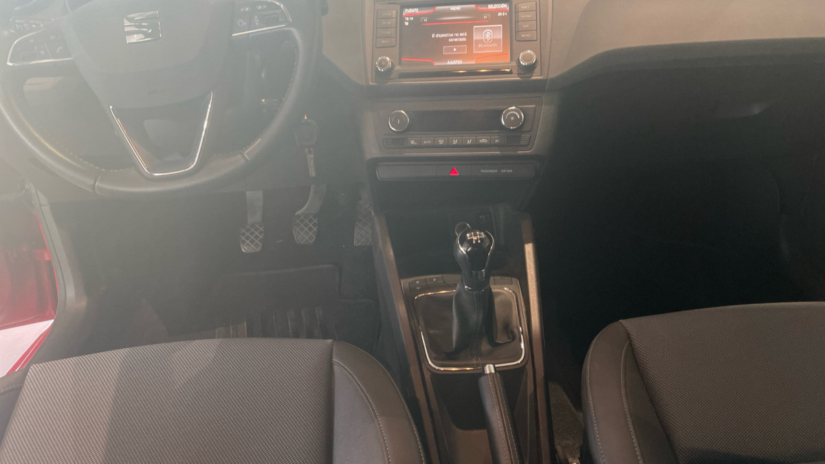 SEAT IBIZA