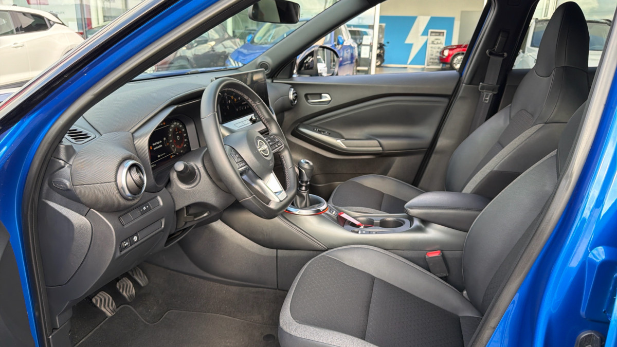 NISSAN JUKE