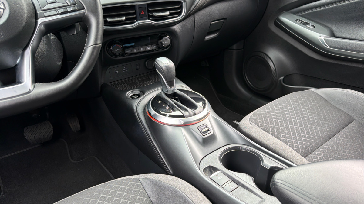 NISSAN JUKE