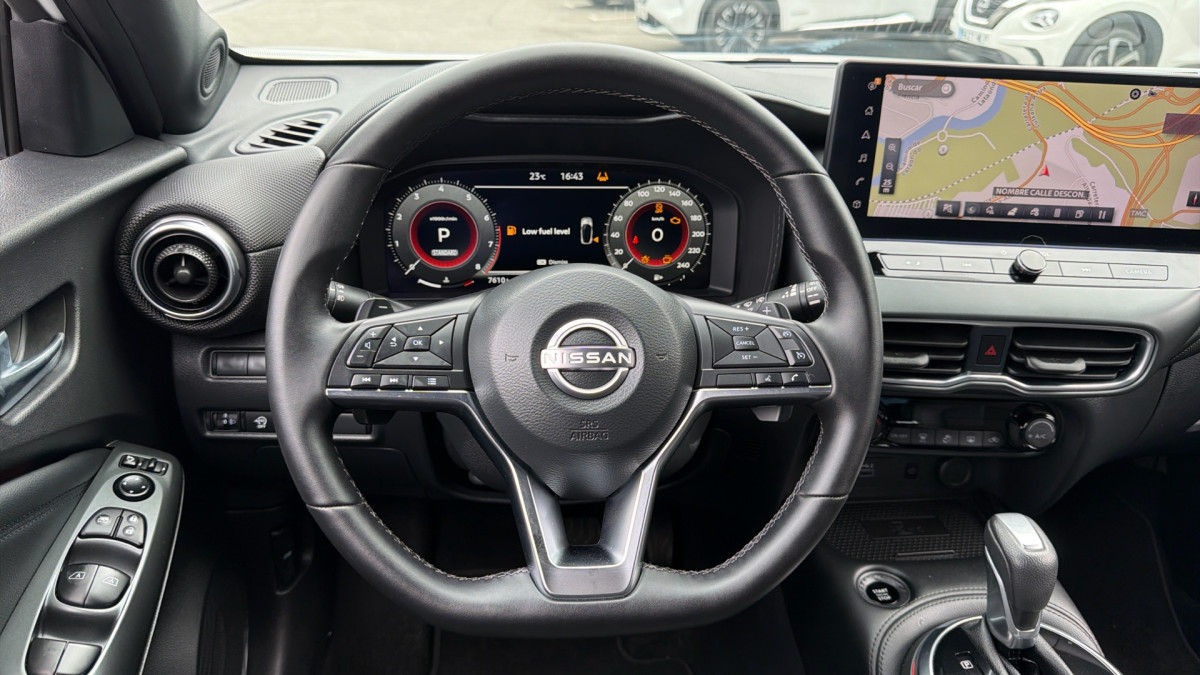 NISSAN JUKE