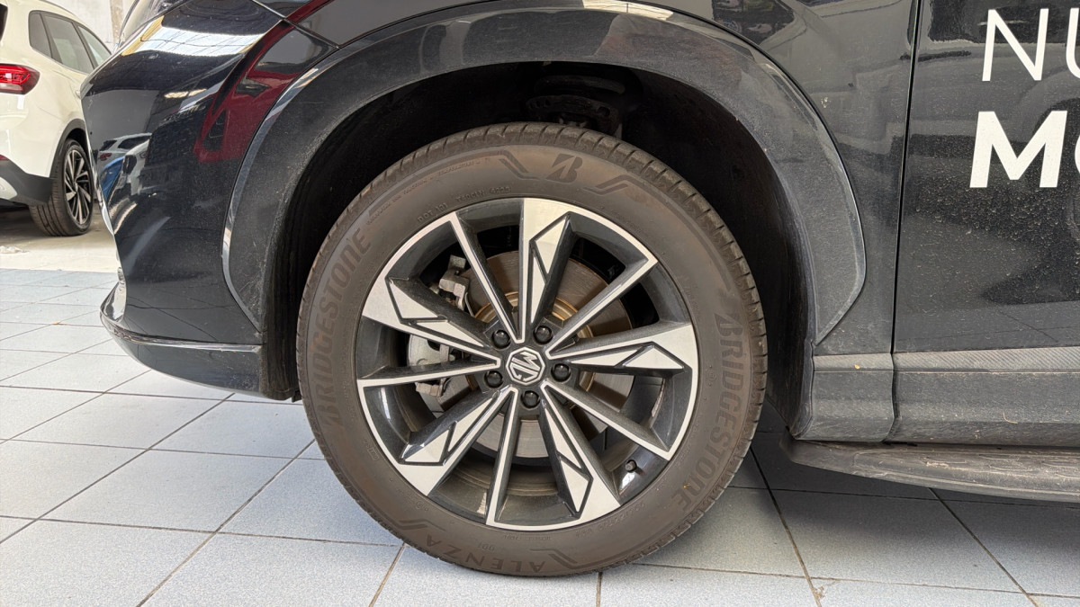 MG HS PHEV