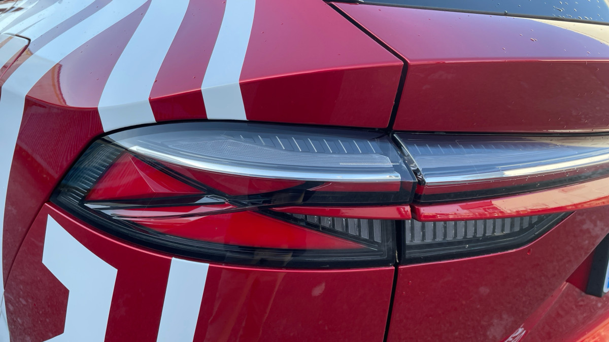 MG HS PHEV