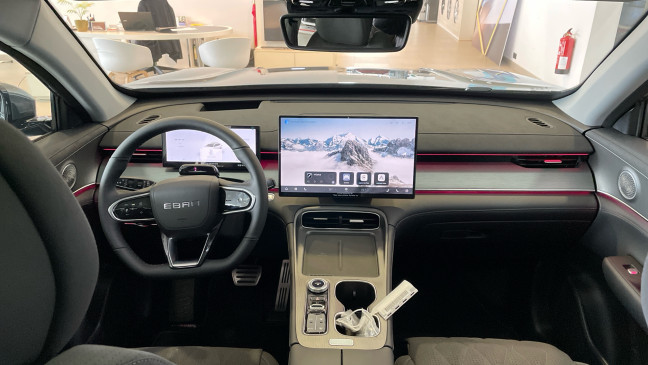 EBRO S800 PHEV