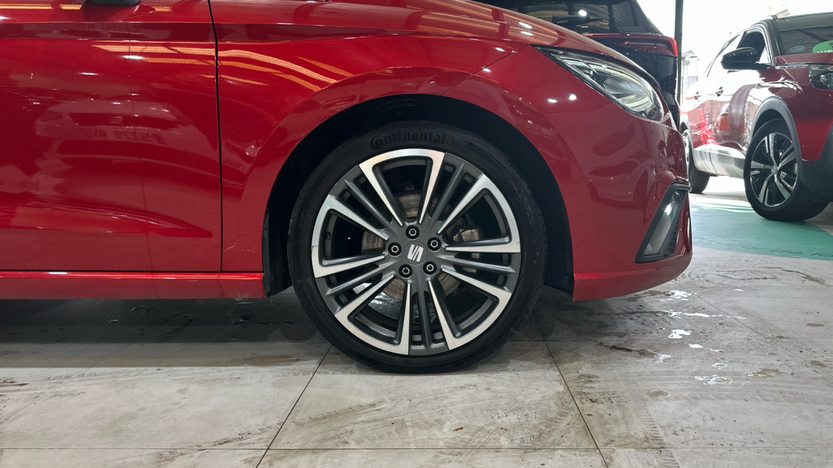 SEAT IBIZA