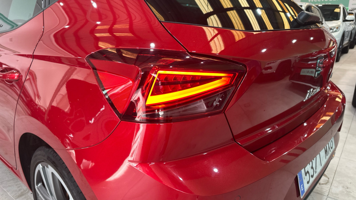 SEAT IBIZA