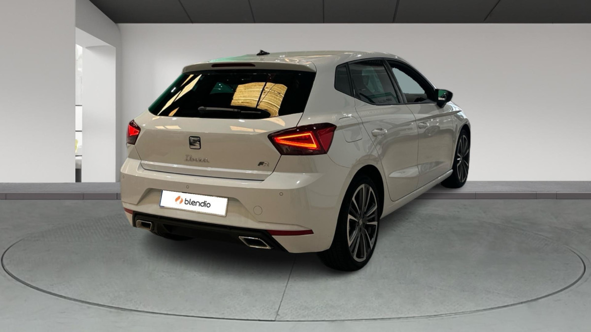 SEAT IBIZA