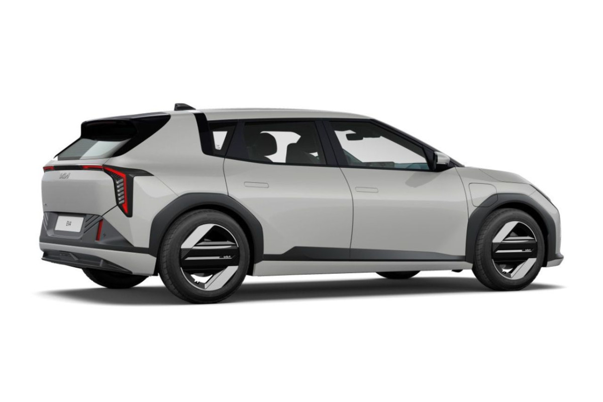 KIA EV4