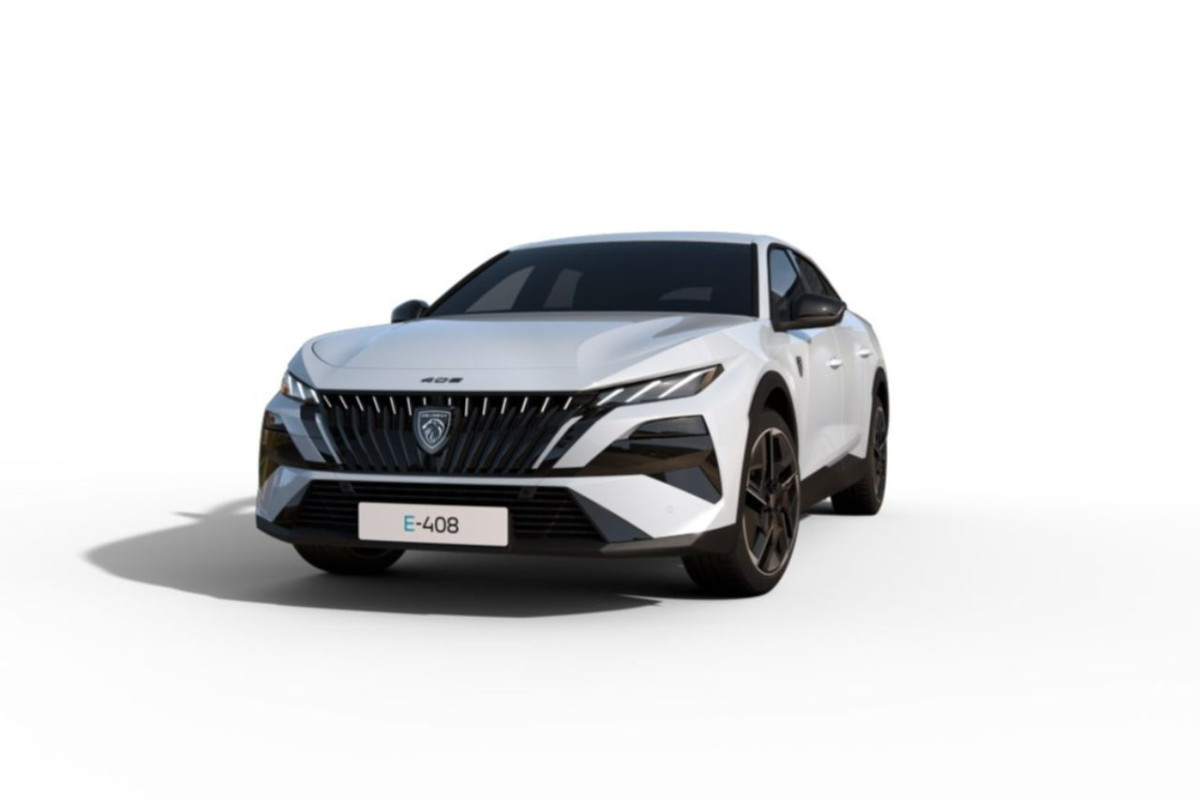 PEUGEOT e-408