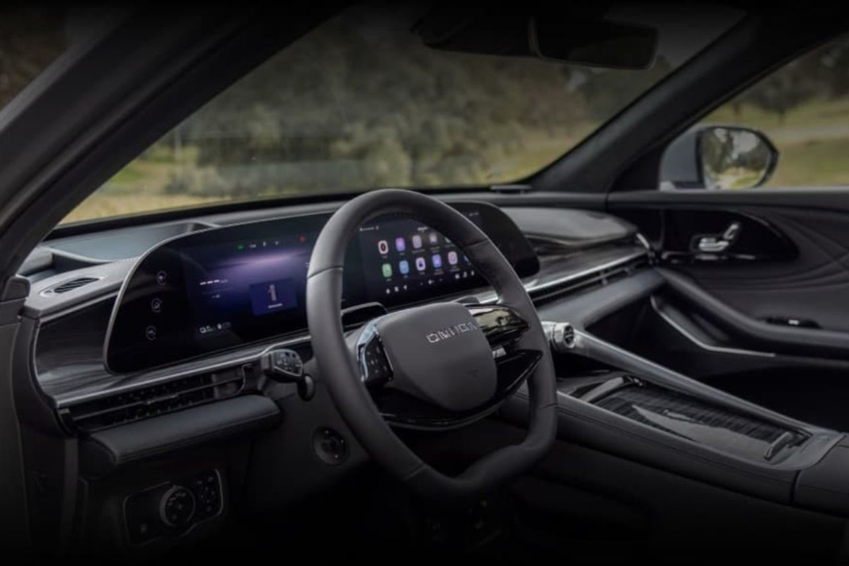 OMODA 9 SHS