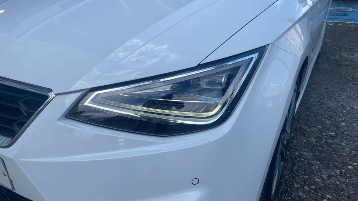 SEAT IBIZA