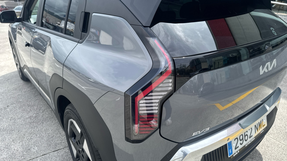 KIA EV3