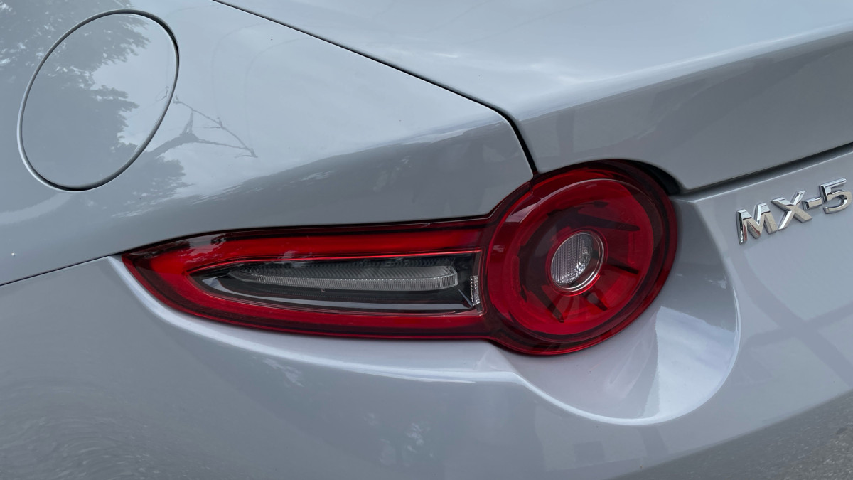 MAZDA MX5