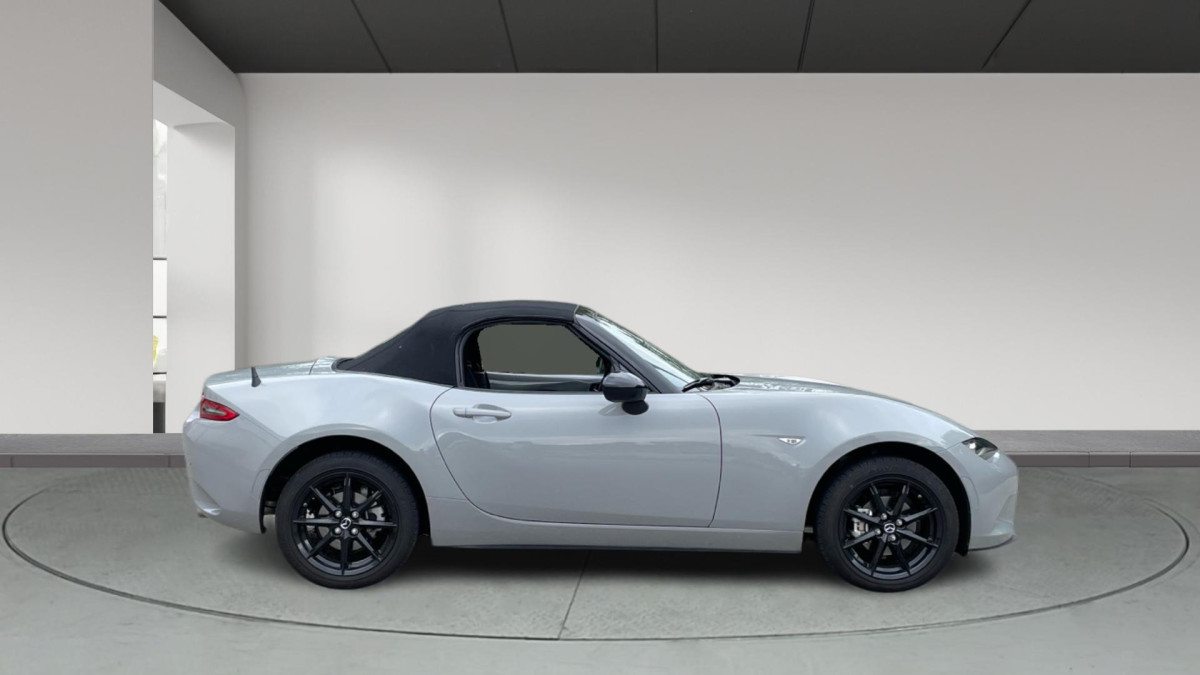 MAZDA MX5
