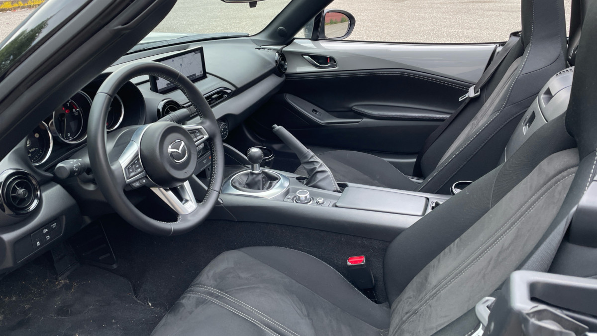 MAZDA MX5