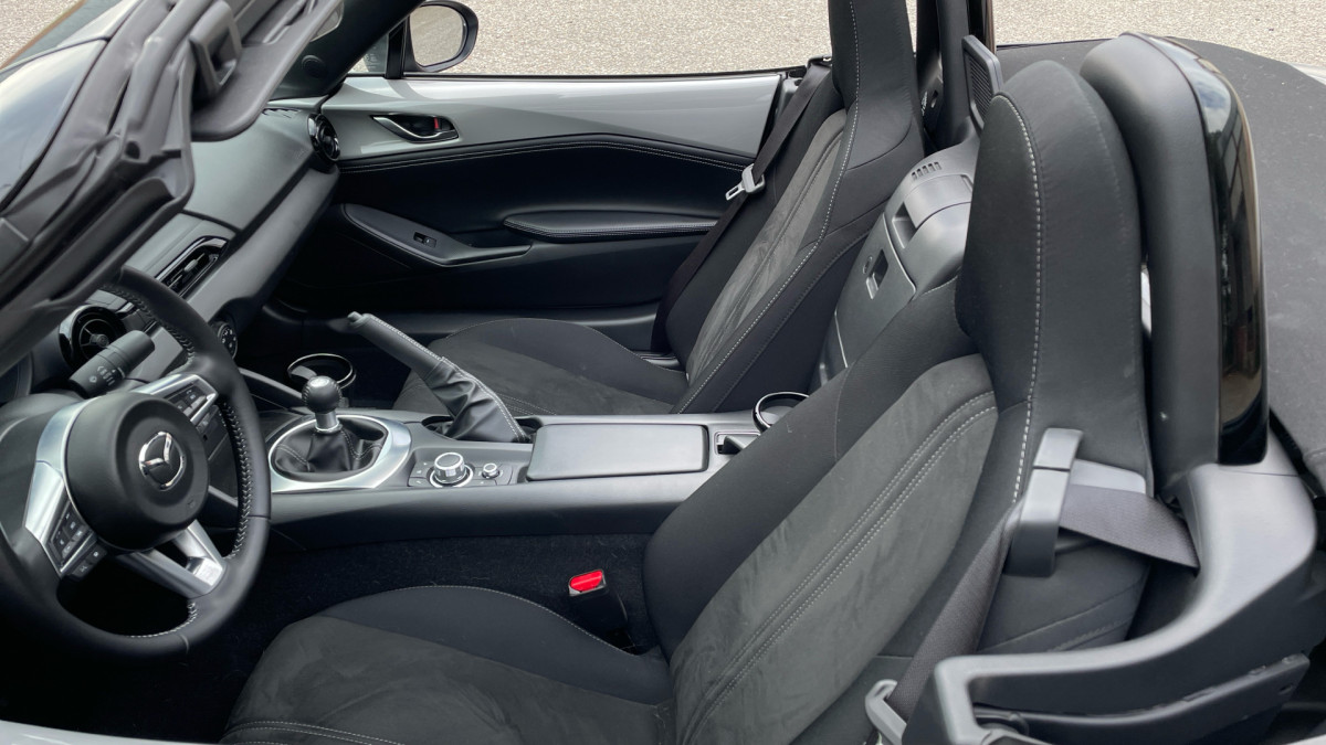 MAZDA MX5