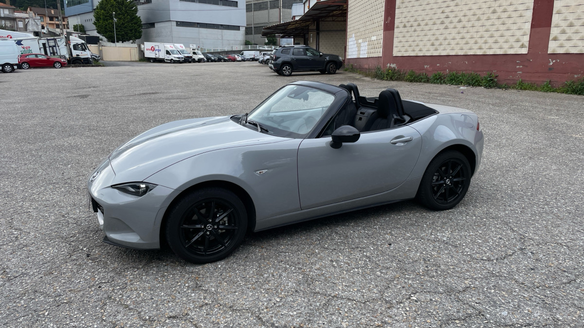 MAZDA MX5