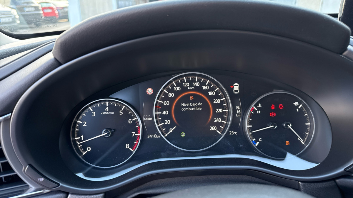 MAZDA CX-30