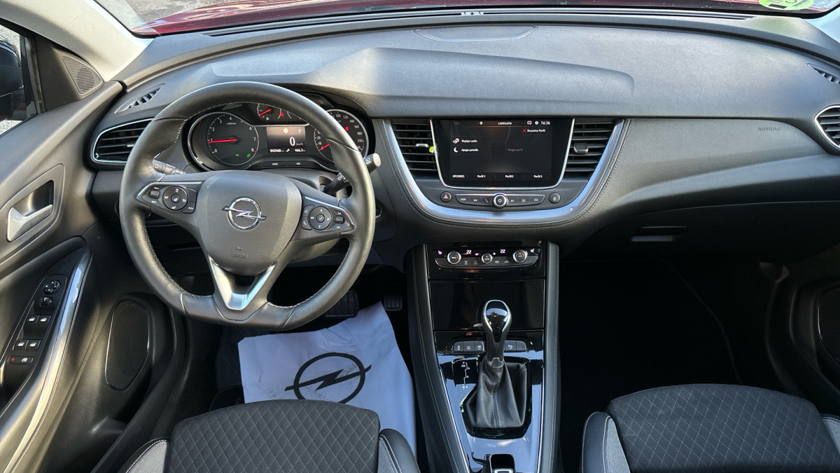 OPEL GRANDLAND X