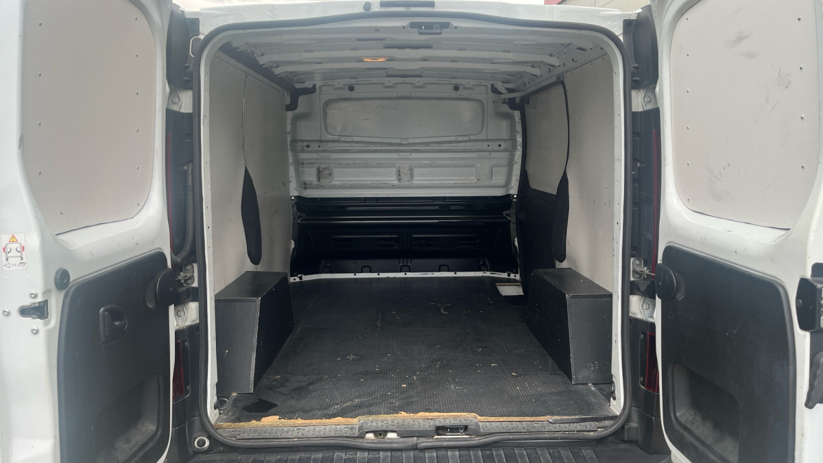 RENAULT TRAFIC