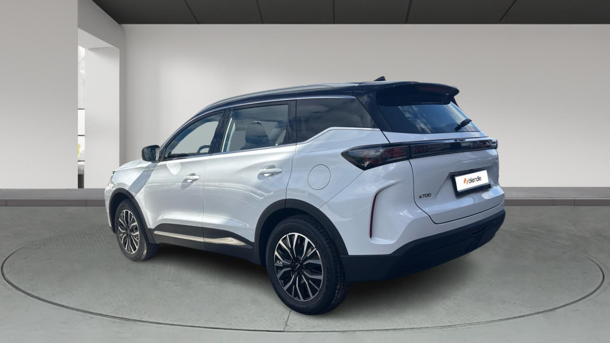 EBRO S700 PHEV