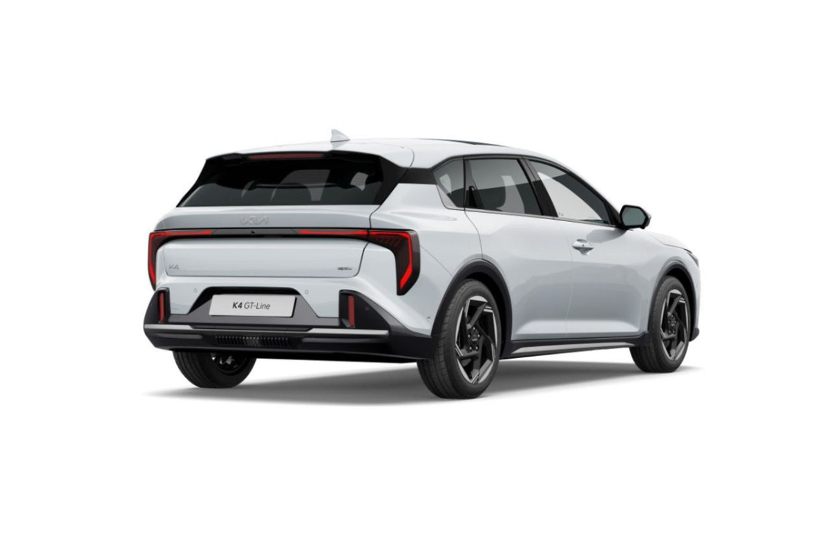 KIA K4