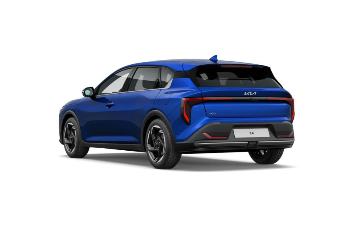 KIA K4