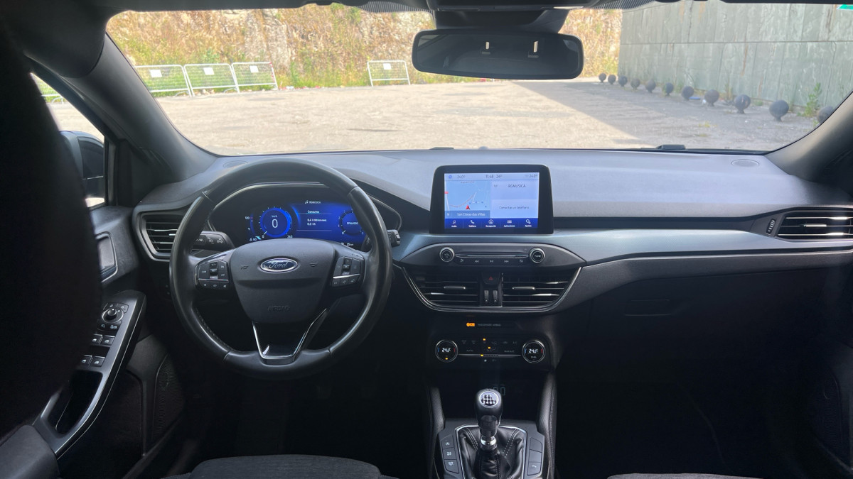 FORD FOCUS