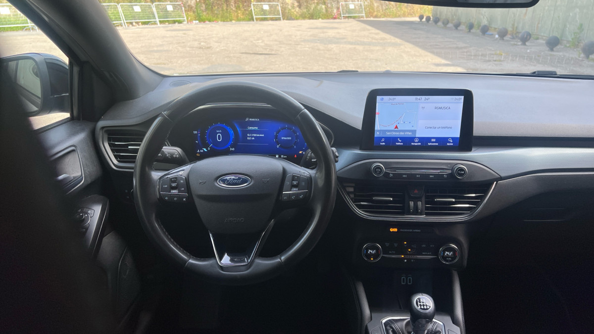 FORD FOCUS
