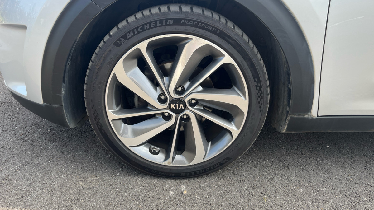 KIA NIRO