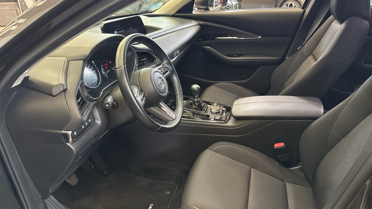 MAZDA CX-30