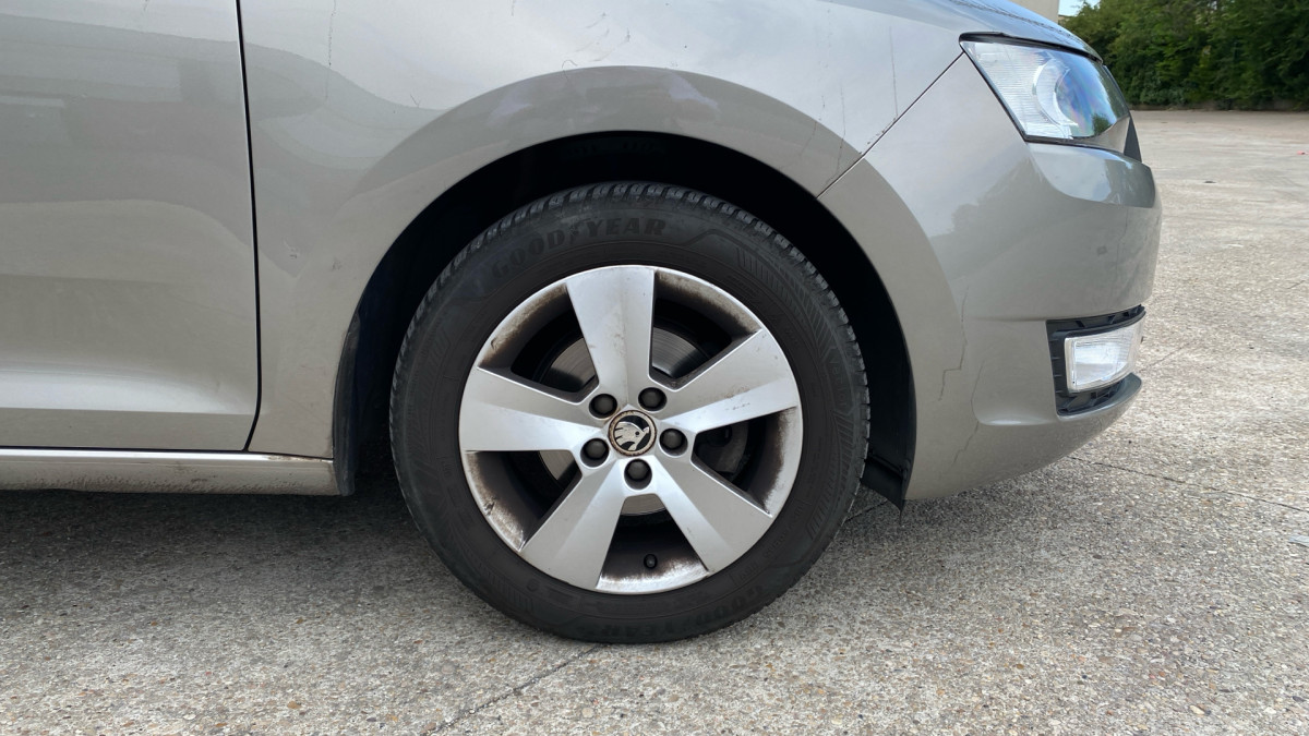 SKODA RAPID