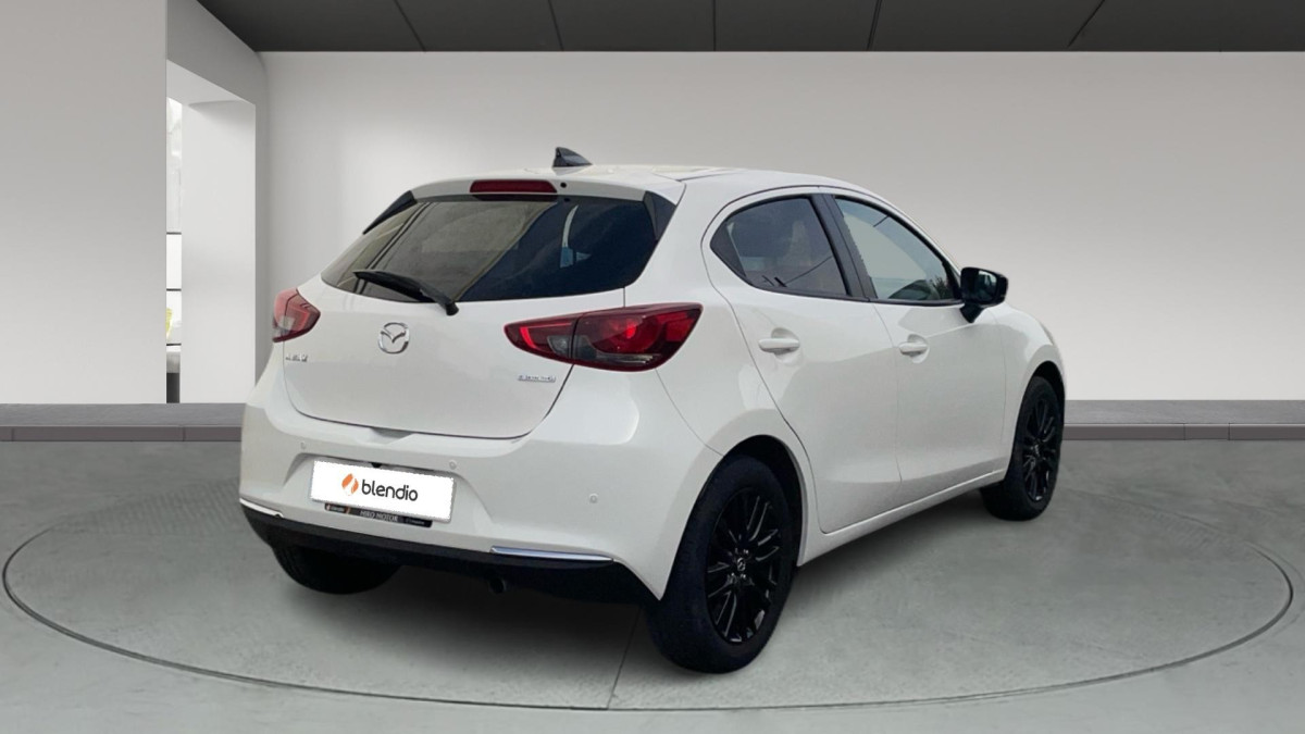 MAZDA 2