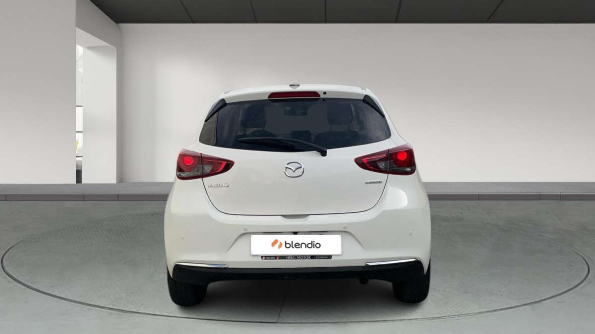 MAZDA 2