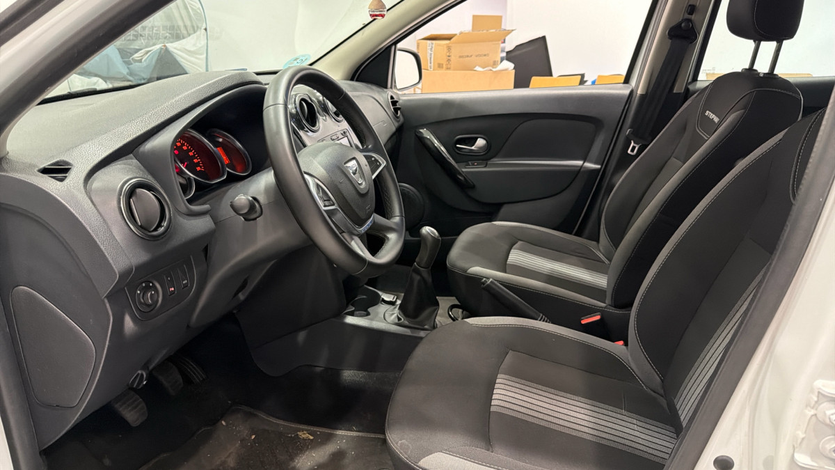 DACIA SANDERO