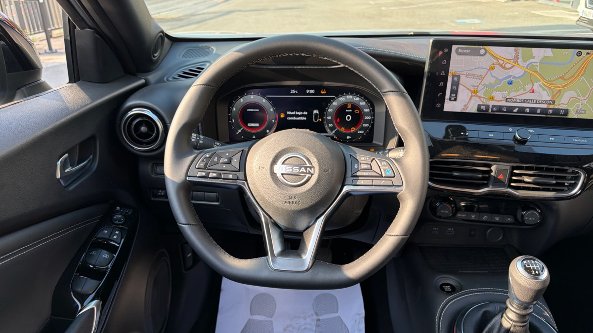 NISSAN JUKE