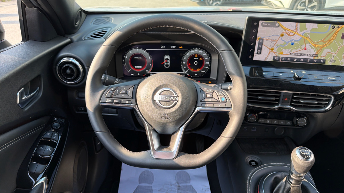 NISSAN JUKE
