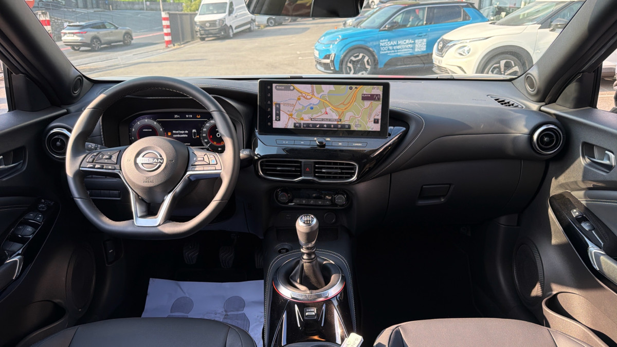 NISSAN JUKE