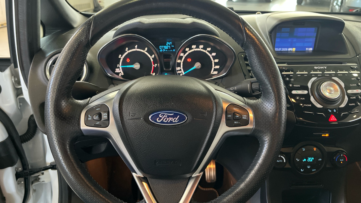 FORD FIESTA
