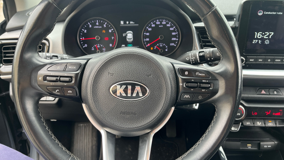 KIA STONIC