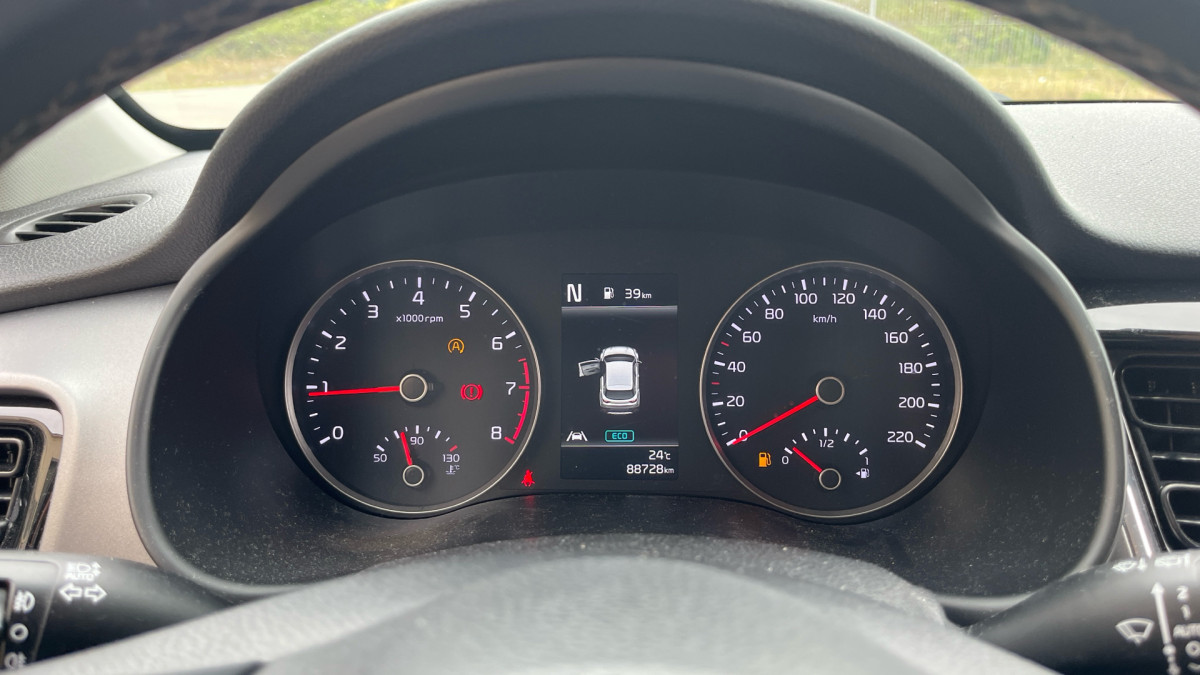 KIA STONIC