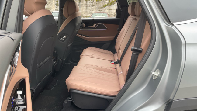 EBRO S900 PHEV